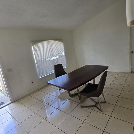 Image No.14-3 Bed House for sale