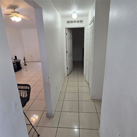 Image No.21-3 Bed House for sale