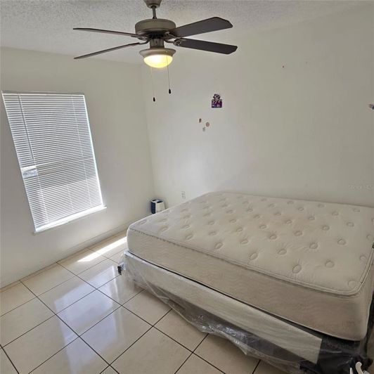 Image No.25-3 Bed House for sale