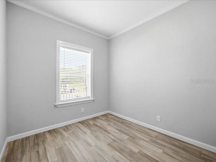 Image No.12-3 Bed House for sale