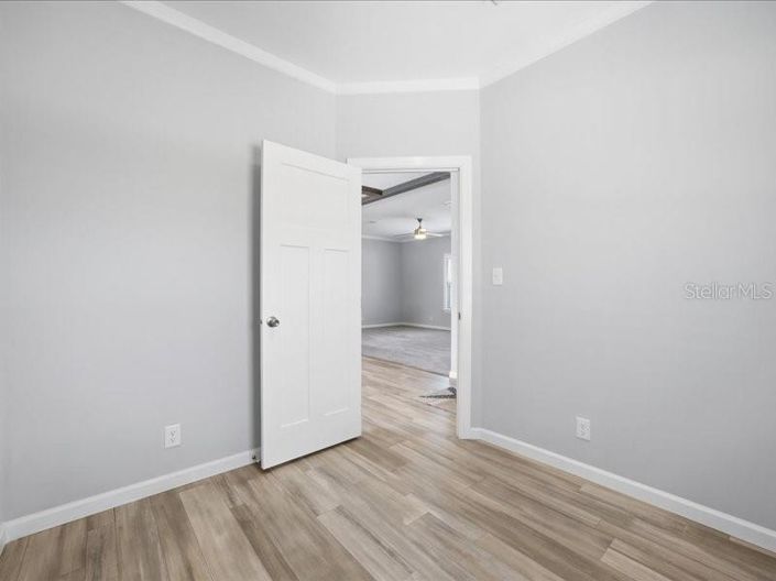 Image No.13-3 Bed House for sale