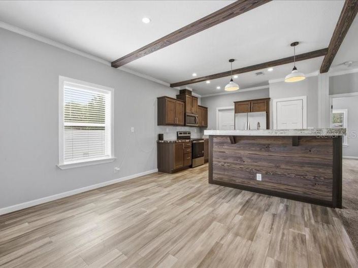 Image No.8-3 Bed House for sale