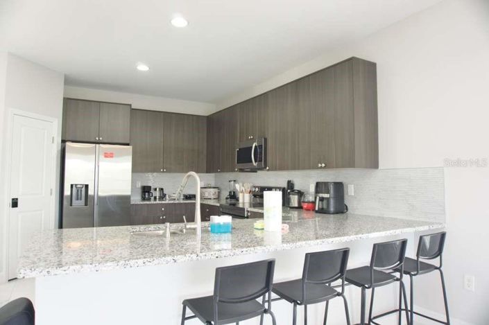 Image No.21-4 Bed House for sale