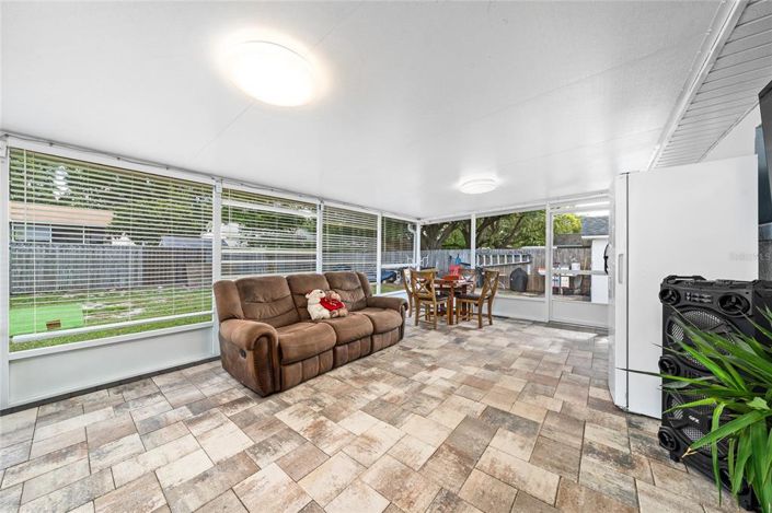 Image No.23-3 Bed House for sale