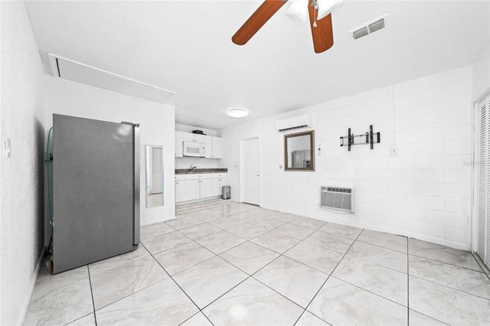 Image No.35-3 Bed House for sale