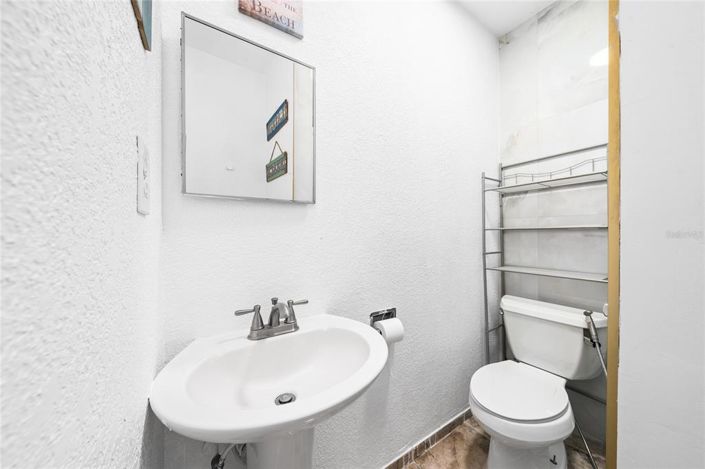 Image No.37-3 Bed House for sale