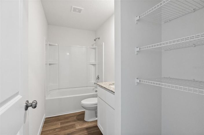 Image No.29-4 Bed House for sale