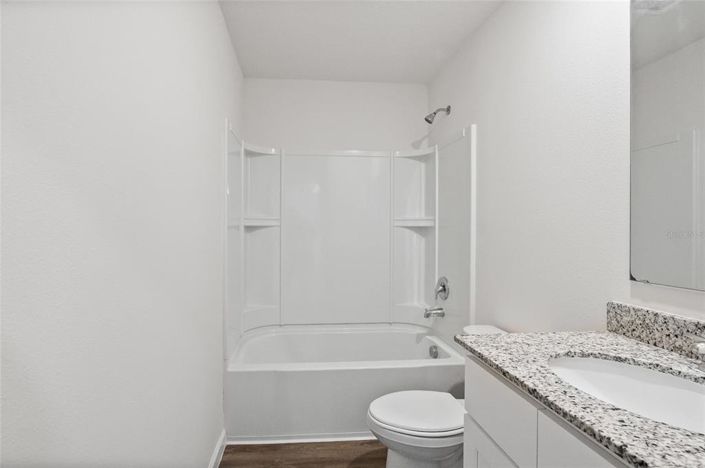 Image No.30-4 Bed House for sale
