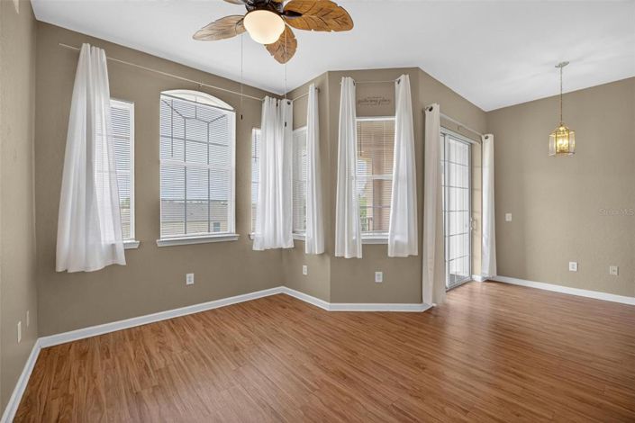 Image No.12-Appartement de 2 chambres à vendre à Saint John