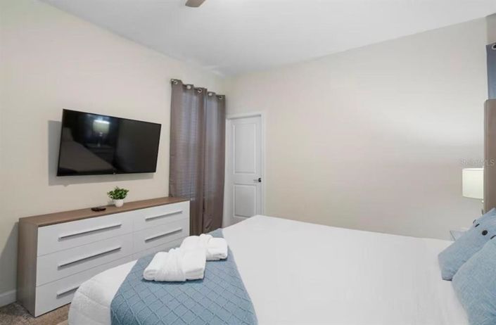Image No.23-5 Bed House for sale