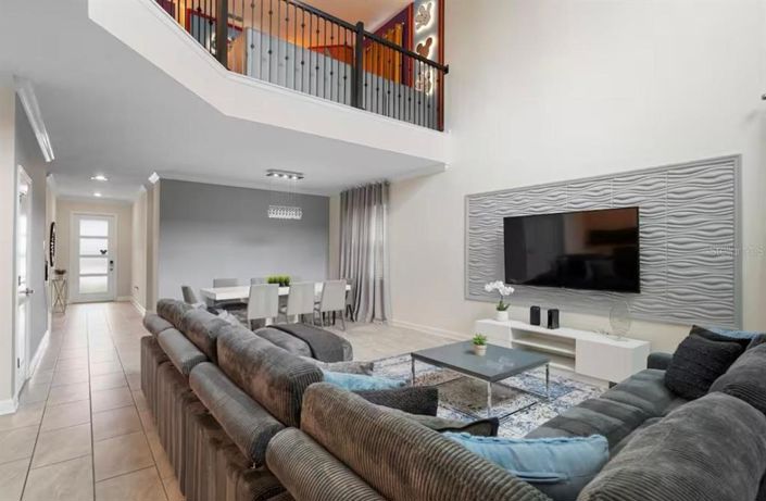 Image No.4-5 Bed House for sale