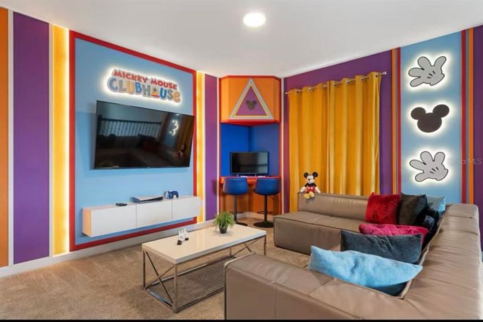 Image No.42-5 Bed House for sale