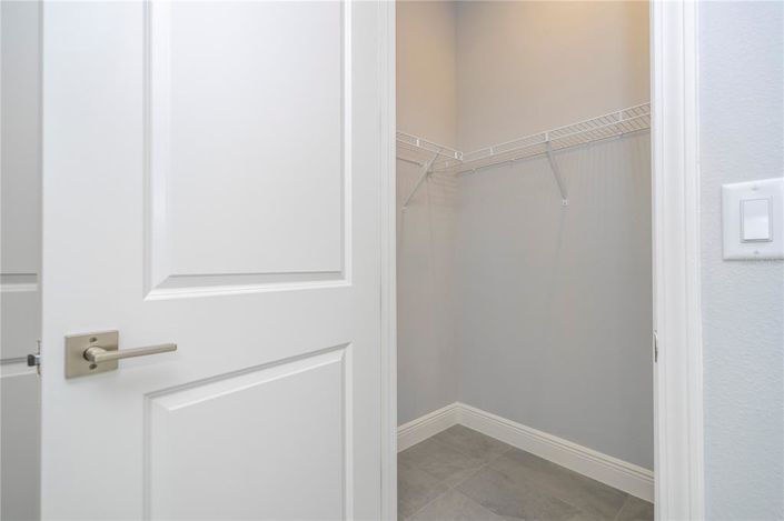 Image No.21-5 Bed House for sale