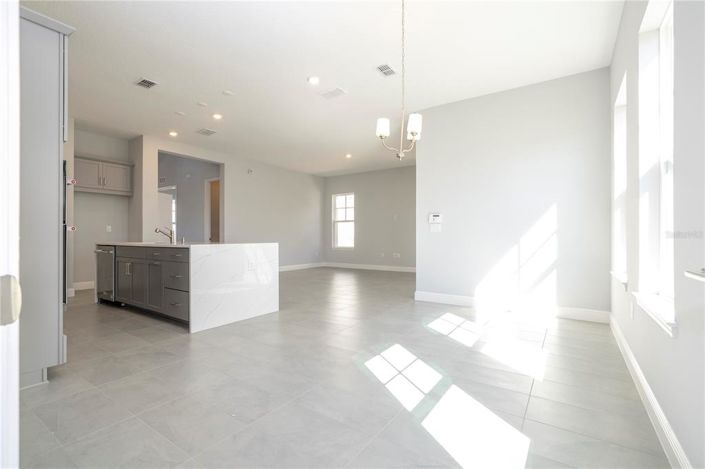 Image No.36-5 Bed House for sale