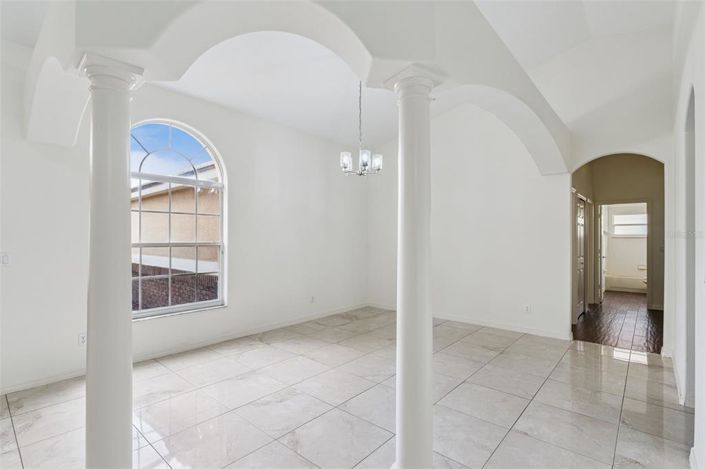 Image No.27-4 Bed House for sale