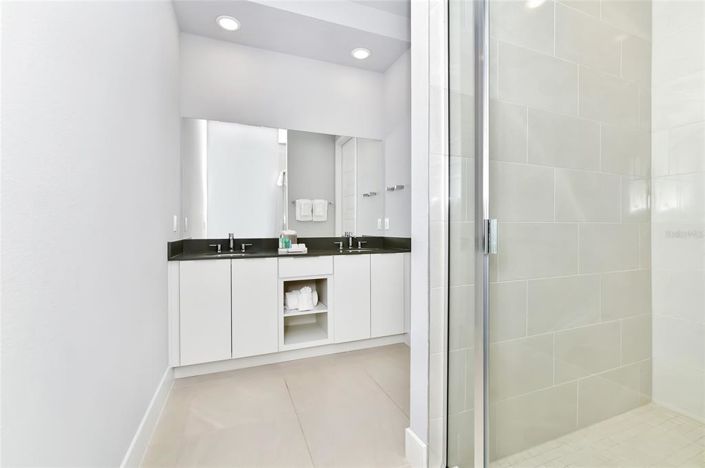 Image No.12-Appartement de 3 chambres à vendre à Saint John