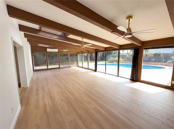 Image No.11-4 Bed House for sale
