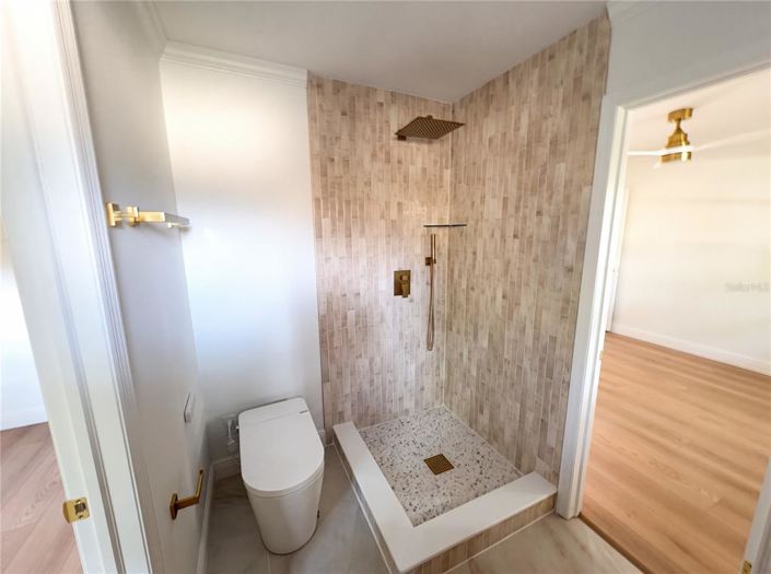 Image No.28-4 Bed House for sale