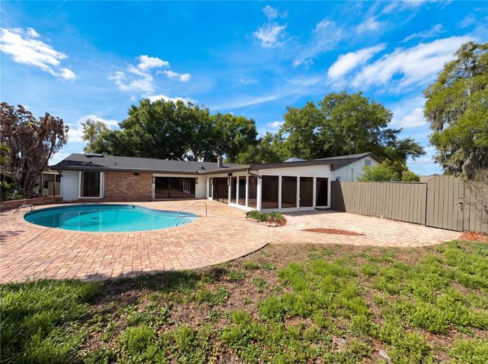 Image No.36-4 Bed House for sale