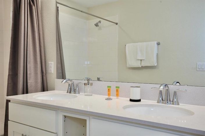 Image No.34-2 Bed Apartment for sale