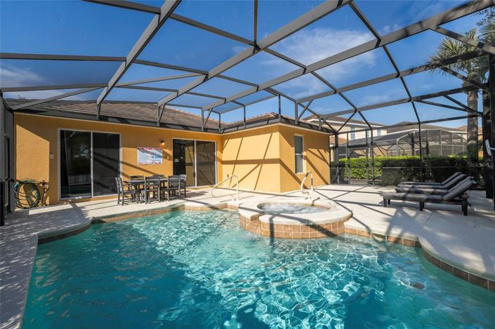 Image No.2-Maison de 5 chambres à vendre à Saint John