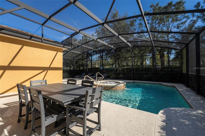 Image No.6-Maison de 5 chambres à vendre à Saint John