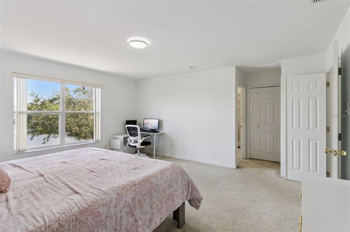 Image No.23-5 Bed House for sale
