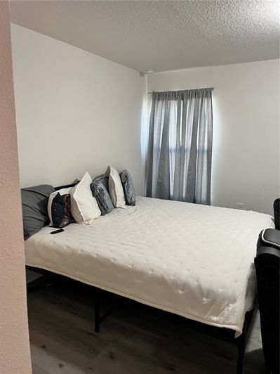 Image No.12-4 Bed House for sale