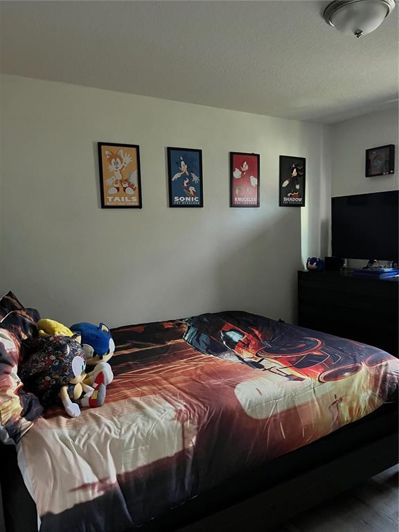 Image No.19-4 Bed House for sale