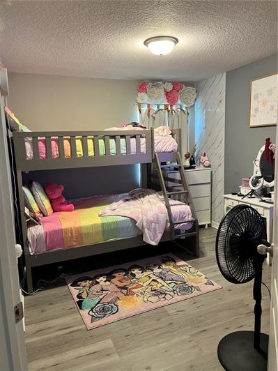 Image No.20-4 Bed House for sale