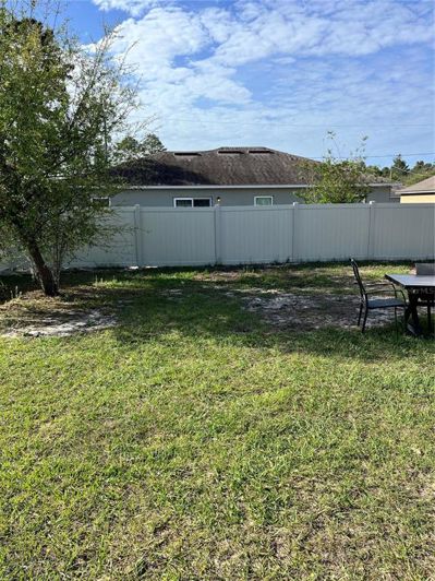 Image No.25-4 Bed House for sale