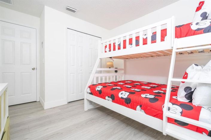 Image No.11-4 Bed House for sale