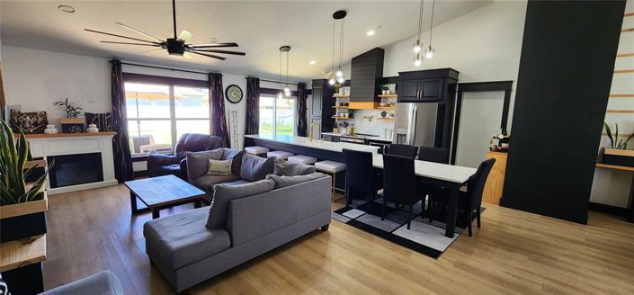 Image No.14-4 Bed House for sale