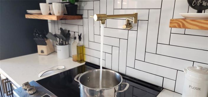 Image No.17-4 Bed House for sale