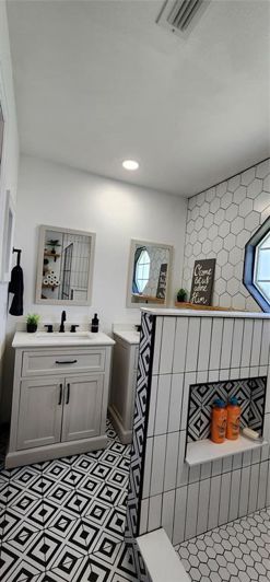 Image No.20-4 Bed House for sale