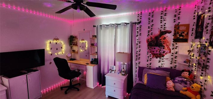 Image No.29-4 Bed House for sale