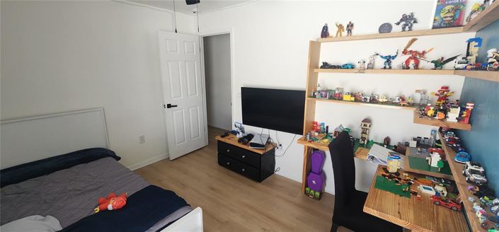 Image No.32-4 Bed House for sale