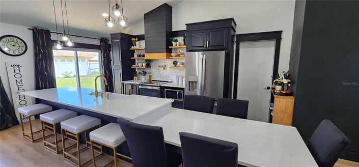 Image No.7-4 Bed House for sale