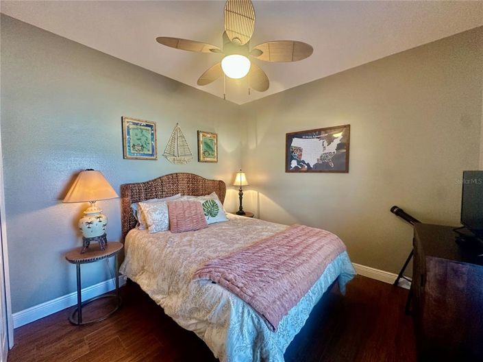 Image No.35-4 Bed House for sale
