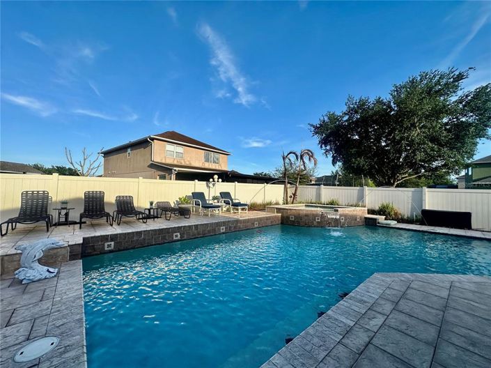 Image No.46-4 Bed House for sale