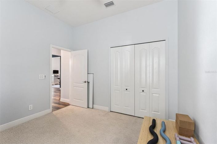 Image No.17-3 Bed House for sale
