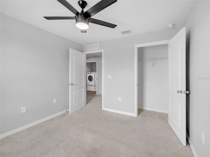 Image No.19-3 Bed Townhouse for sale