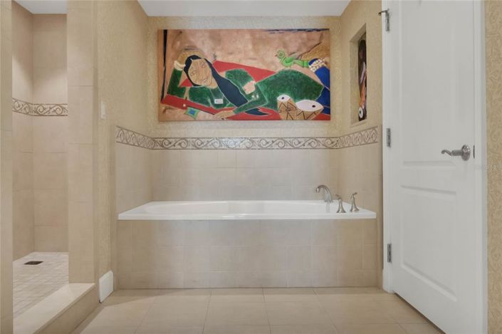 Image No.18-2 Bed Apartment for sale