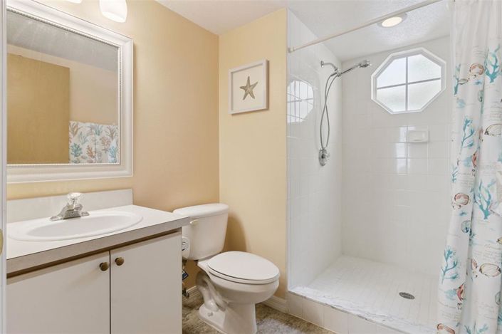 Image No.15-Appartement de 4 chambres à vendre à Saint John