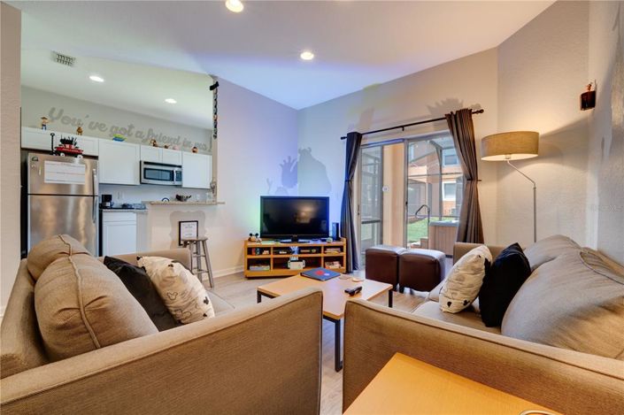 Image No.15-4 Bed Townhouse for sale