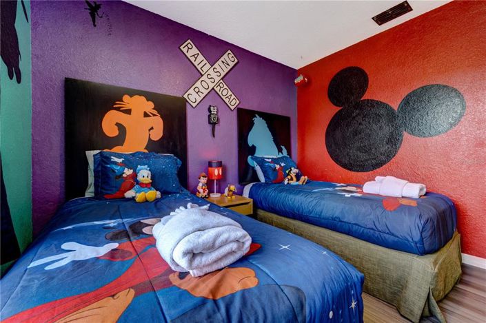 Image No.53-4 Bed Townhouse for sale