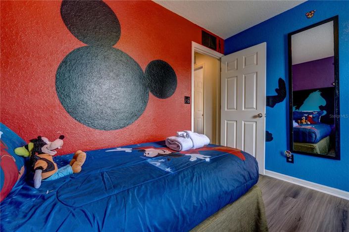 Image No.56-4 Bed Townhouse for sale