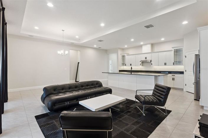 Image No.16-4 Bed House for sale