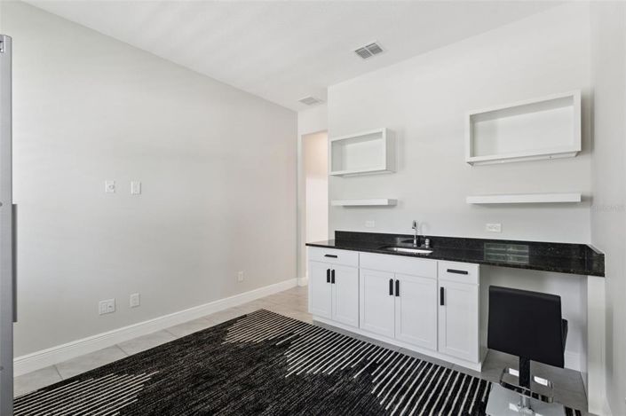 Image No.29-4 Bed House for sale