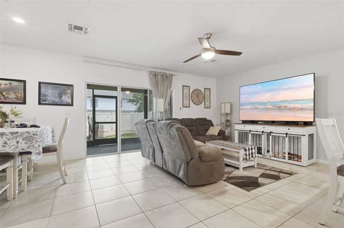 Image No.8-Maison de ville de 3 chambres à vendre à Saint John